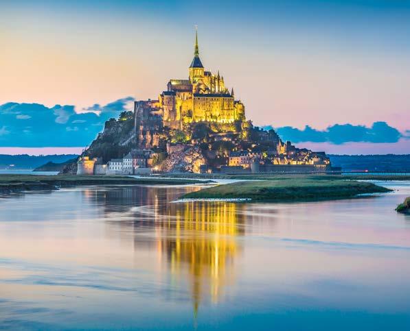 Strategically placed for cruise itineraries, Saint-Malo is within easy reach of the Channel Islands, Ireland, England and, further south, Spain.