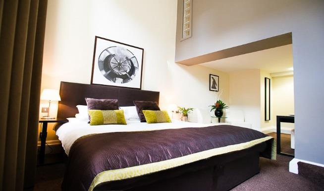 Rooms at Grey Street Hotel At Grey Street Hotel you will find 49 contemporary en-suite rooms in the heart of Newcastle city centre.
