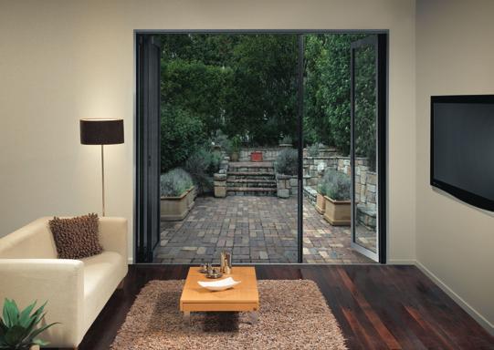 Fingertip operation, delight to use, guaranteed to last Seamlessly blend outdoor and indoor living space. Combine folding doors with the Centor S1E Eco-Screen.