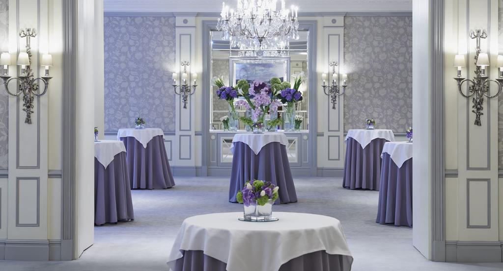 WELCOME EVENTS PRIVATE DINING THE LANDING WEDDINGS FLORAL DESIGN CONTACT US THE RIVER ROOM Overlooking Embankment Gardens and the Thames beyond, the River Room is a light and comfortable space
