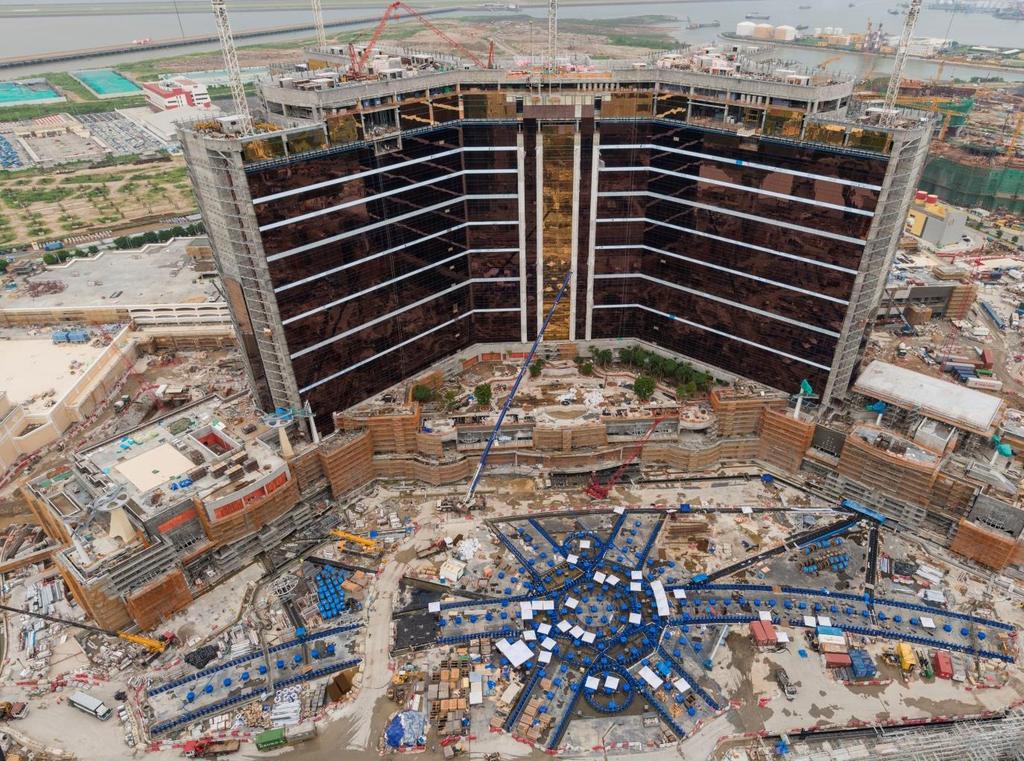 Wynn Palace Project Details Target opening date: March 25, 2016 51-acre site on Cotai First Light Rail stop from the airport and from the new Cotai ferry terminal Total expected investment: $4.