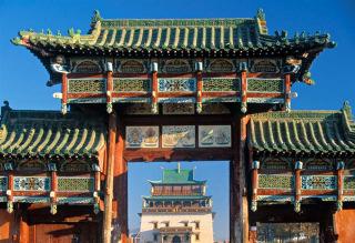 DATE CHINA - OPTIONAL EXTENSION Incl. Sat 27 July 1 BEIJING Beijing fell to Chinggis Khaan in 1215 and in 1264 his grandson Khublai made it his capital.