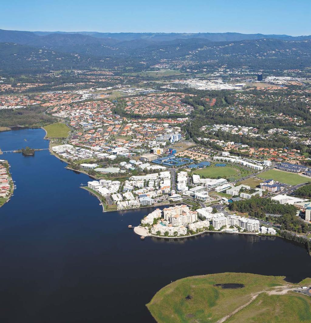 ACCESSIBILITY & WALKABILITY Varsity Lakes Varsity Lakes is located in the geographical centre of the Gold Coast surrounded by thriving commercial, retail and