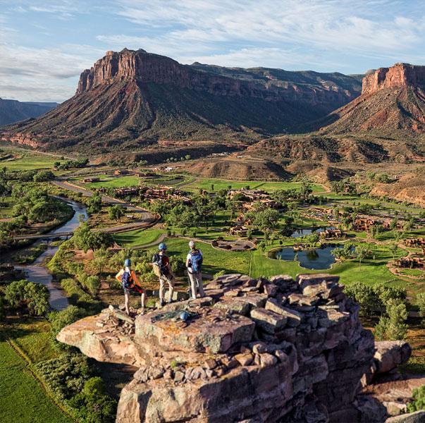 Our experienced guides will take you on an exploration of the base of the Uncompahgre Plateau, the surrounding picturesque desert and red rock canyons.
