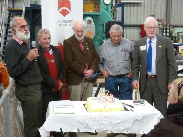 11 Founding members of MTSEC cutting the cake to celebrate the 50 th anniversary of the club.