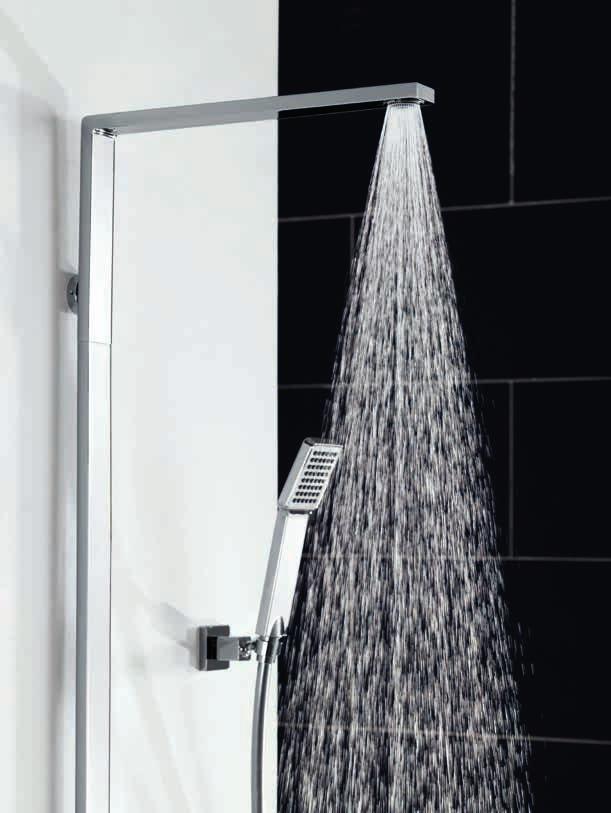 The umbrella-shaped water flowing from the exquisite showerhead creates a