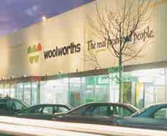 5.4 DESCRIPTION OF FIRST STAGE PROPERTIES (continued) Woolworths Papakura Foodtown Hamilton Details Details NZ$4.1 million NZ$1,367 NZ$462 9.00 NZ$2.9 million NZ$921 NZ$237 9.