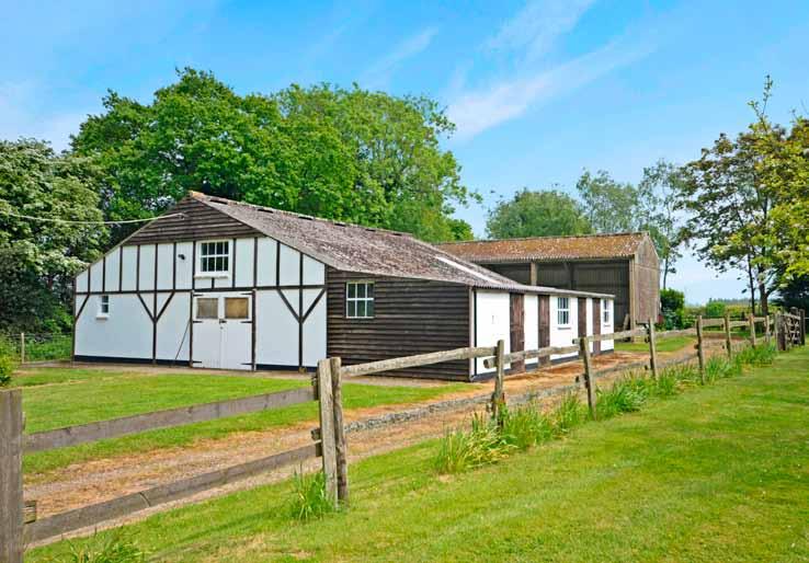 Situation Park Farm occupies a stunning rural location high on the Kent Downs about 1 mile south of Wormshill village, situated in a quiet no-through lane serving a small number of properties.