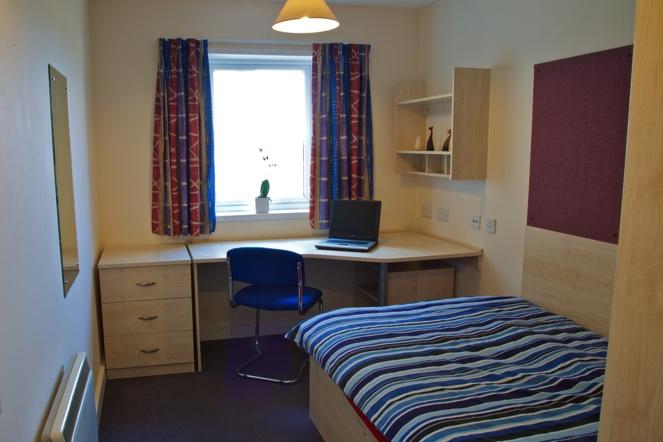 Our residence accommodation is located in the heart of Cardiﬀ city centre, by Cardiﬀ Central Station and the Millennium Stadium.