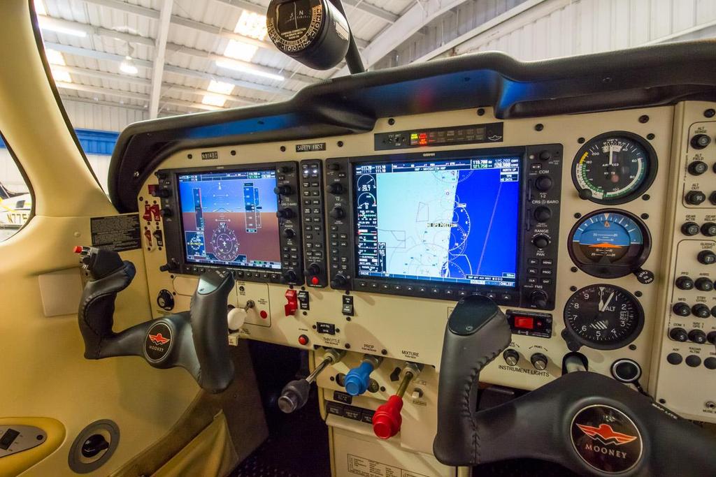 AVIONICS DUAL GARMIN GIA63, INTEGRATED RADIO MODULES WITH IFR APPROVED GPS, VHF NAVIGATION WITH ILS AND VHF COMMUNICATION WITH 16-WATT 8.