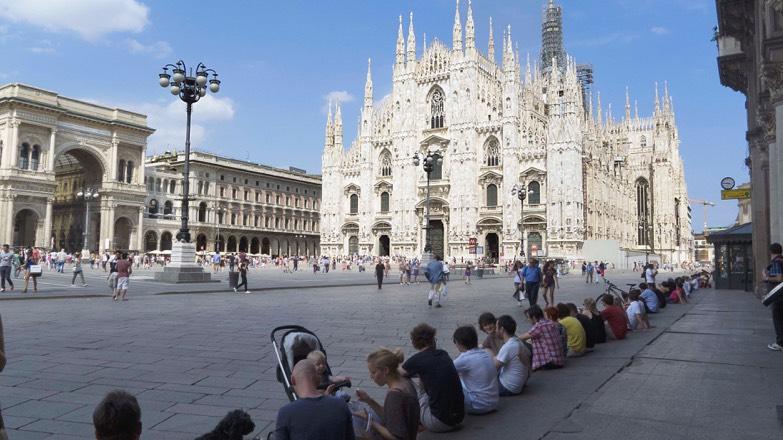 ITINERARY DAY 1 - ARRIVE IN MILAN The tour begins in Milan, where you can check into the hotel during the day to rest up for the excitement ahead or get a head start on the sightseeing and shopping.