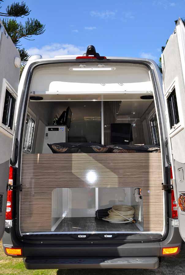 Double-glazed, top-hinged acrylic windows are used all round, except in the back doors, where the Sprinter s fixed glass is retained.