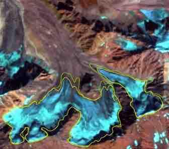 Change in open part area of the Bakrak Middle Glacier for 2000-2017 is - 5%.