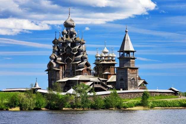 DAY 8: Mandrogi: a living museum of Russian folk culture, food and traditions Today takes you to the picturesque village of Mandrogi located on the River Svir.