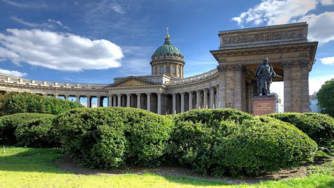 BUS TOUR - Guide services Transport services ROUTE: Nevsky Prospect Isaac's Cathedral Senate square Hermitage Savior on Spilled Blood Description You will see the most famous sights of the city and