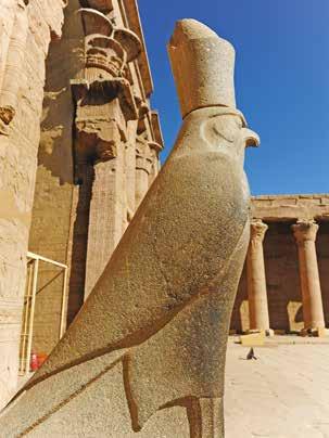 he main elements of the temple such as the two pylons, hypostyle halls and sanctuaries were built by the Ptolemaic kings.