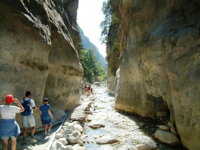 DAY 2: Omalos-Cycling to Palaiochora (52Km, +800m/-1834m descent) or Hiking the Samaria Gorge (14Km, 5-7h walk) In the morning we transfer you by minibus to Omalos in the heart of the Lefka Ori (the