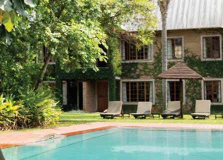 ACCOMMODATION 18 RIVER CHALETS Twin beds Loft with 2 single beds Ceiling fans Private deck overlooking the Sabie River Double showers Tea / coffee making facilities 17 GARDEN CHALETS