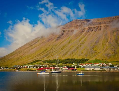 A trip to the remote Jan Mayen Island completes this fascinating and unforgettable cruise.
