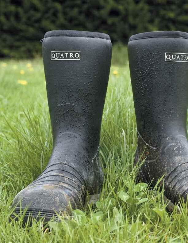 QUA T R O FARM We ve always been devoted to the needs of dairymen, and all farmers, and the new waterproof QUATRO FARM BOOT is perhaps our closest connection to the original