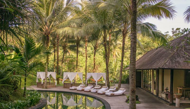 com/details/uma-by-como-ubud-resort2818 Mandapa A Ritz Carlton Reserve The -star Bisma Eight offers comfort and convenience whether you're on
