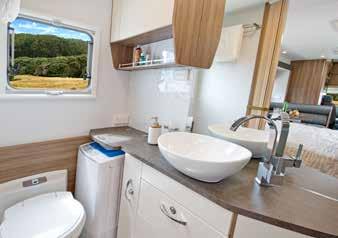 10 JAYCO 2017 Motorhomes Conquest Motorhomes WHEREVER YOU GO, LUXURY FOLLOWS An ideal choice for the experienced traveller and