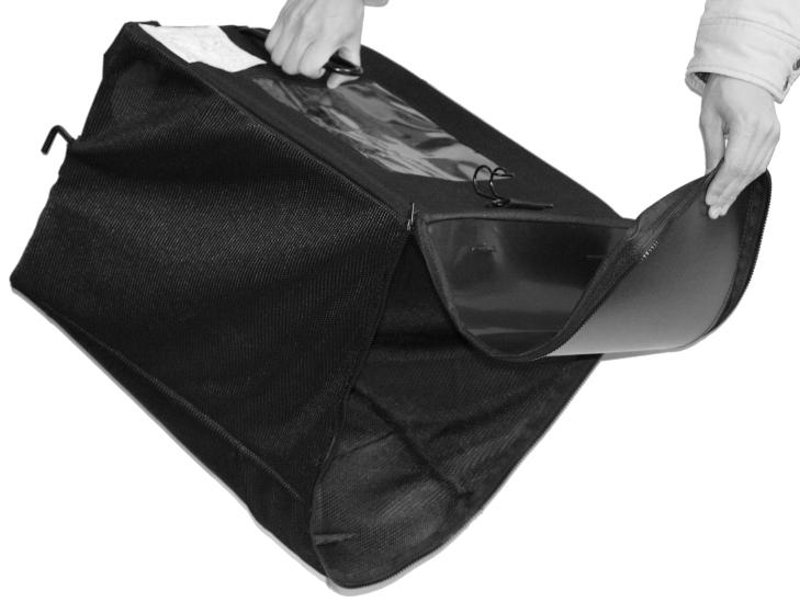 OPERATING YOUR LAWN VAC TO EMPTY BAG (See Figure 10.) There is a transparent placket on the upper part of the bag.