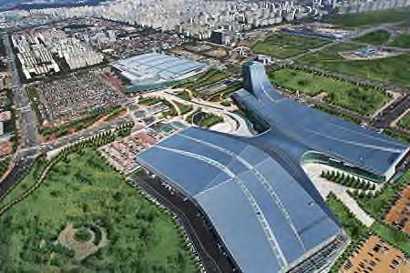 KOMAF 2015 Seoul, South Korea 28 31 October, 2015 The Venue The largest & newest venue of Korea - KINTEX (Korea International Exhibition Center) was opened in April, 2005.