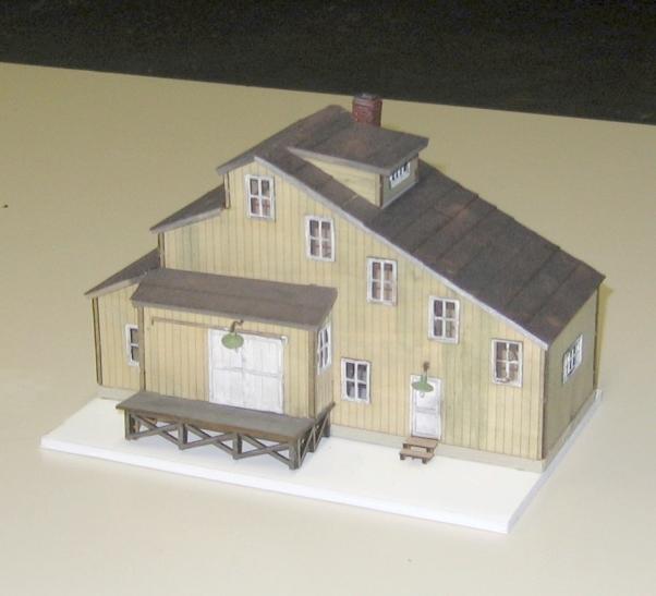 Barry Kelly's model of a steel mill using a Walthers