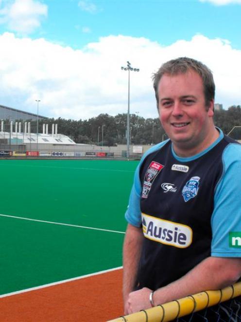 Hockey Sam Brown Sam started his performance coaching career in the Southern Region of New Zealand for three