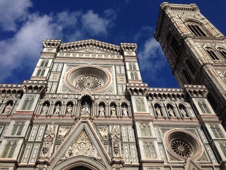 Enroute we stop at Florence for walking tour of the Florence City with Guide. The tour will include visit to the Famous Cathedrals & Churches and Italy s Finest Museums.