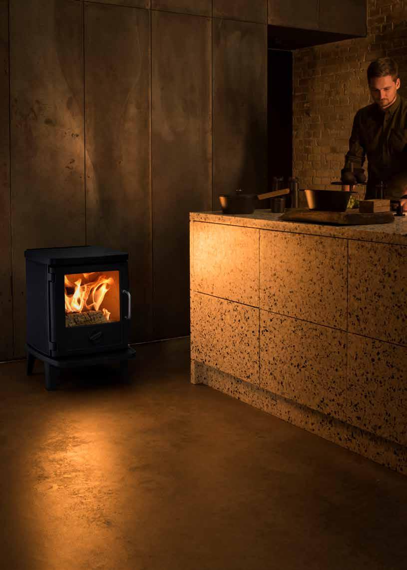 The Morsø 3100 series incorporates the best from the classic Morsø design, but takes advantage of the latest combustion principles.