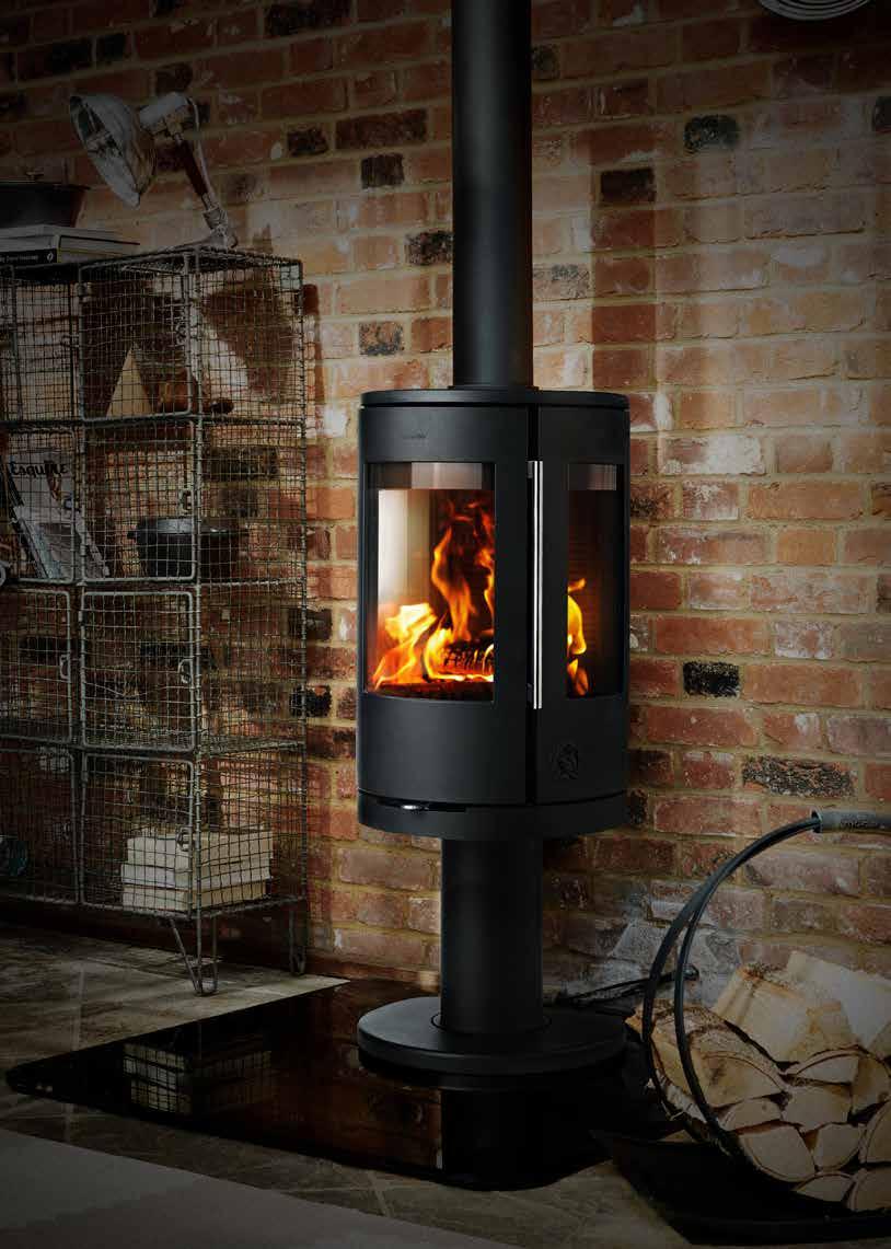 Morsø 7400-series takes the best qualities of modern wood burning stoves and uses them to give the consumer a modern take on a classic design.