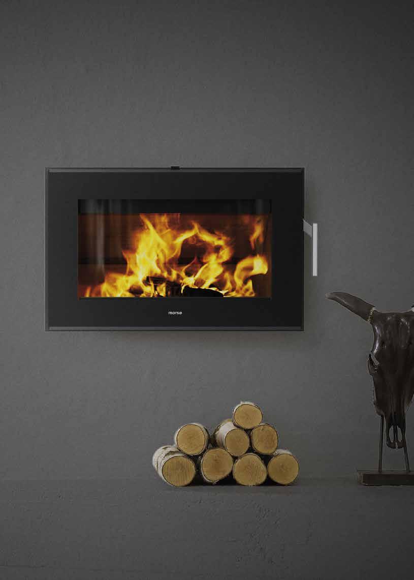 The Morsø S80-90 has been conceived of as a painting. A simple and outstanding picture frame, which frames the flames in an elegant and stylish way.