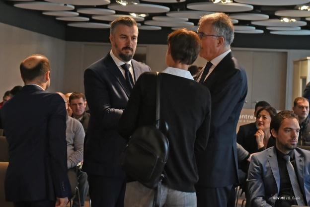 The municipalities from the both side of the border expressed their interest, as they presented 12% of the participants, including the mayors of the Municipalities of Podgorica, Petnjica, Plav,