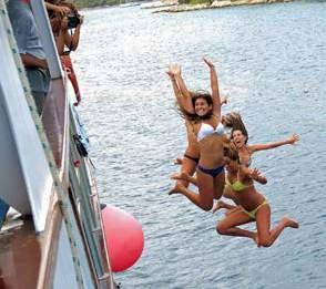 Young & Fun South 8 Days Saturdays: 5 May-6 Oct 18. Note: For travellers 18-29 years only. Day 1 Sat: -Makarska Vessel departs at 13.00.