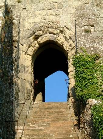 8 9 ABOVE: Figs. 8, 9. 71 steps up to the gatehouse.