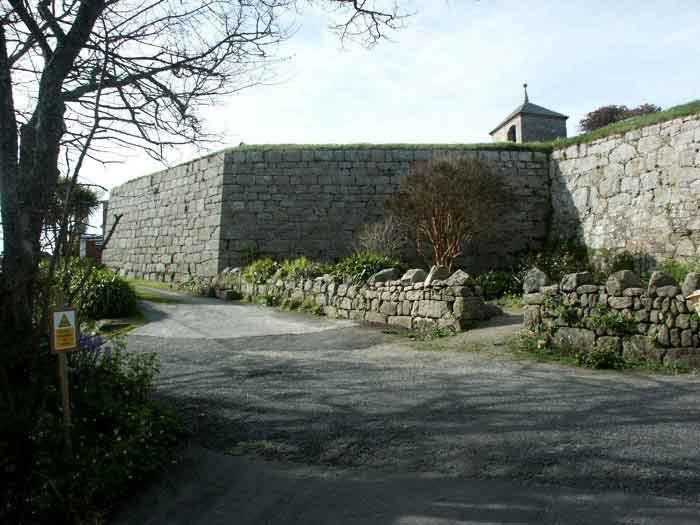 The eighteenth century Garrison walls, St Mary s, showing King George s battery.