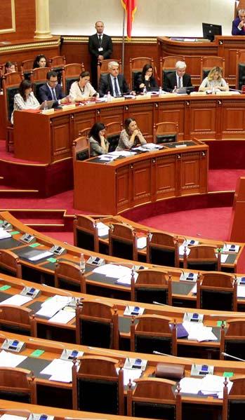 Akti do shërbejë për forcimin e besimit të parlamentit", - tha Balla.