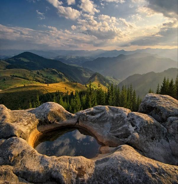 Carpathian Mountains Day 9 Thursday, October 25 Travel to the land of Molfars - Mystic Wizards and Guards of Ukrainian Ethnic Code in Carpathian Mountains!