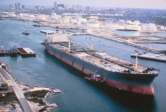 of shallow draft (GIWW & tributary channels) 13 shallow draft ports 15 deep draft ports Texas Ports move 575M