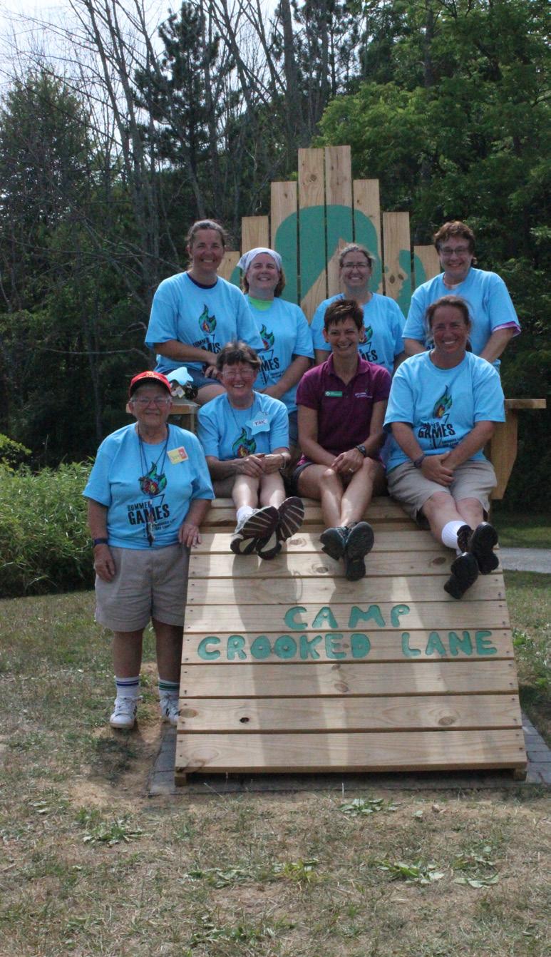 VOLUNTEER OPPORTUNITIES Spend your summer guiding campers through the great outdoors. Encourage curiosity, help create a sense of adventure, and be a role model for girls by volunteering at day camp!