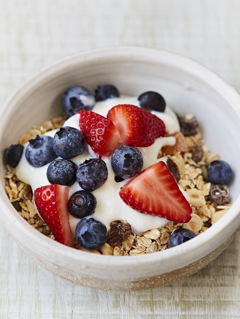 LESSON PLAN: DIY OATY FRUITY CEREAL LEARNING INTENTIONS: To understand why breakfast is important To explore how much sugar can be found in popular breakfast cereal To make DIY oaty fruity cereal or