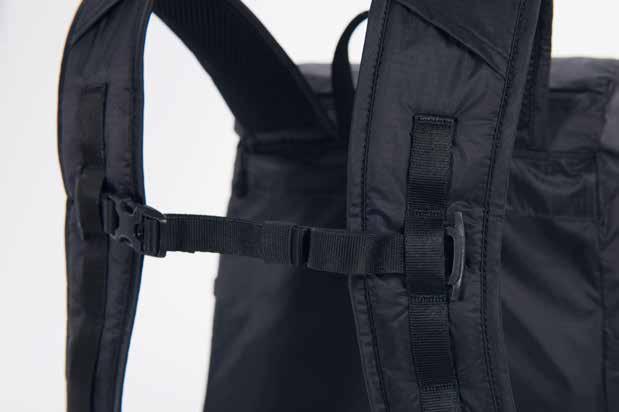 beyond, the versatile Trail Ultralight Daypack collapses into its lid pocket