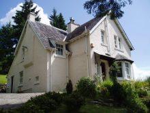 Glengarry House A friendly and exceptionally comfortable guest house just outside Tyndrum.