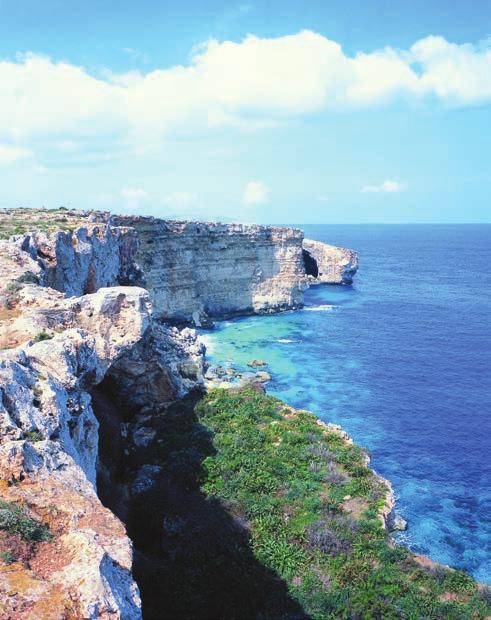 RURAL & HISTORICAL PATHS OF MALTA YOUR TOUR DOSSIER Uncover one of the most concentrated historic areas in the world on delightful walks through the Mediterranean island of Malta.