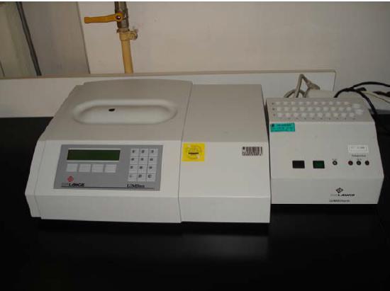3.2. Instrumenti za provedbu toksičnosti [24] Toksičnost je određivana na mjernom instrumentu LUMIStox 300 s bakterijama koje imaju sposobnost luminiscencije (Slika 9.).