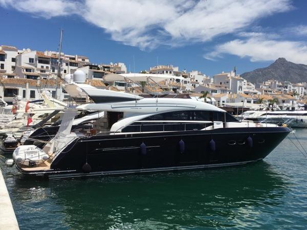 PRINCESS 68 2015 PRICE: 1,449,000 EX VAT Ref:PB1471 2015 PRINCESS 68 FLYBRIDGE MOTOR YACHT FOR SALE OPEN TO PART EXCHANGE 1 YEAR GUARANTEE OPTION AVAILABLE PRINCESS TECHNICAL ORIENTATION INCLUDED