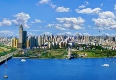 Second Tier City Shenyang (SY) Province: Liaoning Political Level Province capital Economic Region Bohai US Equivalent Seattle Main industries Heavy industry, (aerospace, machine tools, automotive,