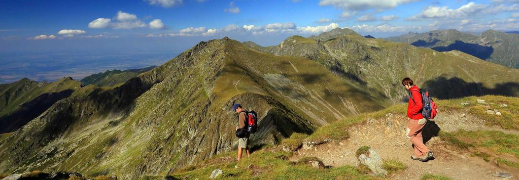 OVERVIEW TRANSYLVANIAN ALPS ADVENTURE ROMANIA 2 In aid of UNICEF UK 06 Sep 11 Sep 2016 6 DAYS ROMANIA CHALLENGING Since ancient times, the territory of today s Romania has been a borderland of
